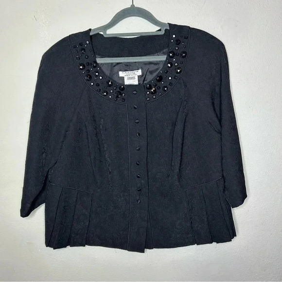 Plaza South Black Peplum Brocade Blazer Size 14 wide petite - Picture 1 of 8